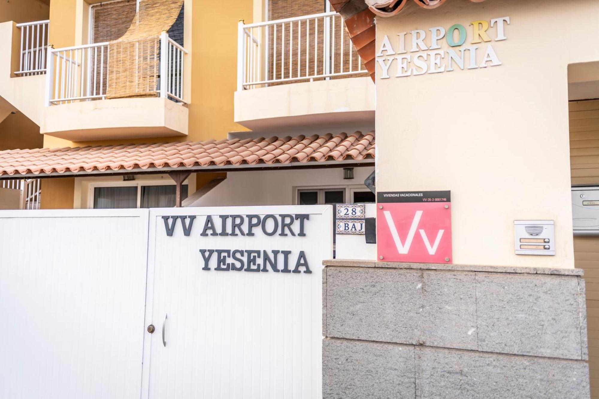 Yesenia Vv Airport Apartamento El Matorral Exterior foto